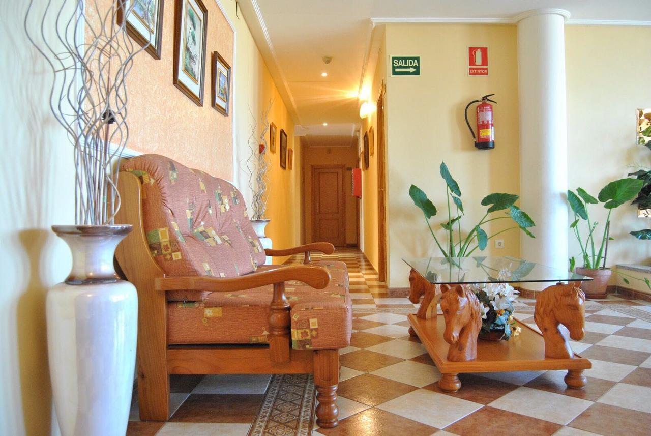 Hotel Las Dehesas Navalvillar de Pela Ngoại thất bức ảnh